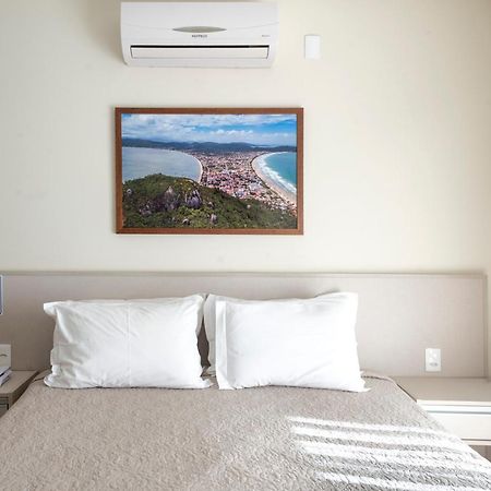 Residencial Onda Azul Hotel บอมบินญัส ภายนอก รูปภาพ